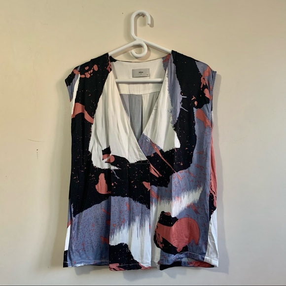 Minimum Abstract Print Sleeveless Top - Picture 1 of 6